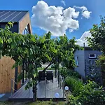 Amber Barn - Bursztynowa Stodola - U Loni - W Zacisznym Centrum Nad Morzem Z Parkingiem Pobierowo