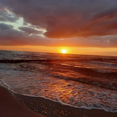Amber Barn - Bursztynowa Stodola - U Loni - W Zacisznym Centrum Nad Morzem Z Parkingiem Σπίτι διακοπών Pobierowo