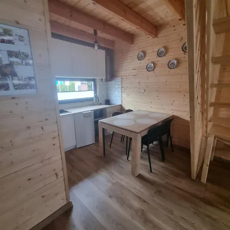 Semesterbostad Noclegi U Loni - Amber Barn - Bursztynowa Stodola - Noclegi W Zacisznym Centrum Pobierowa Nad Morzem Z Parkingiem