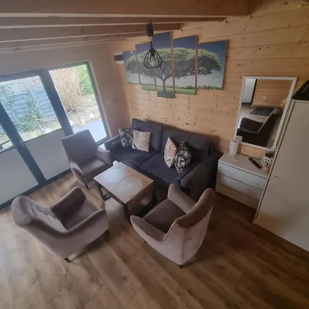 Amber Barn - Bursztynowa Stodola - U Loni - W Zacisznym Centrum Nad Morzem Z Parkingiem * Pobierowo