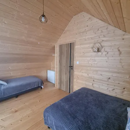Feriehus Noclegi U Loni - Amber Barn - Bursztynowa Stodola - Noclegi W Zacisznym Centrum Pobierowa Nad Morzem Z Parkingiem Pobierowo